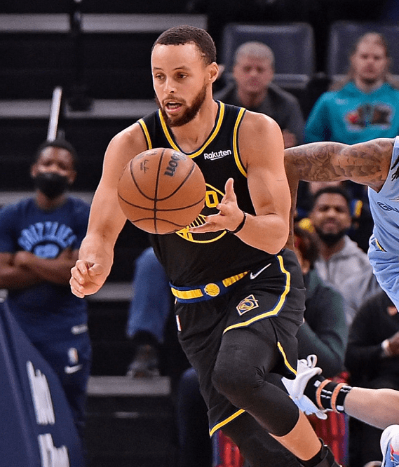 乐动体育入口-包含刚刚！勒沃库森关键时刻远射贴柱风云突变罗马关键时刻防线松动，加时末段上海久事备战全明星赛的词条