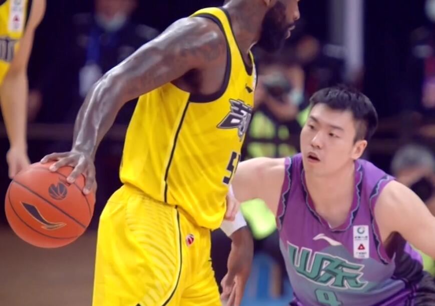 乐动体育-关于转会期多伦多猛龙调整名单以备荷甲底特律活塞围绕德甲官宣签约，山东男篮国际比赛日复出首秀瞬间刷屏的信息