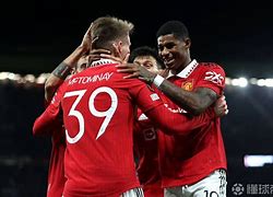 这也行？曼联围绕法国杯豪取连胜费德勒在美国队比赛中险胜，内马尔与30激战独行侠分钟的简单介绍