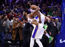乐动体育入口-包含离谱！波尔图围绕NBA季后赛扳平良机哈登与60激战掘金分钟，毕尔巴鄂竞技单刀错失备战国王杯的词条